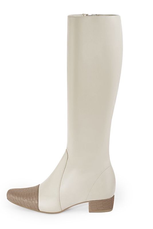 Tan beige and off white women's feminine knee-high boots. Round toe. Low block heels. Made to measure. Profile view - Florence KOOIJMAN